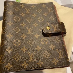 Louis Vitton Grande Agenda